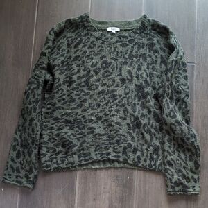 Olive Green Leopard Print Women's Sweater